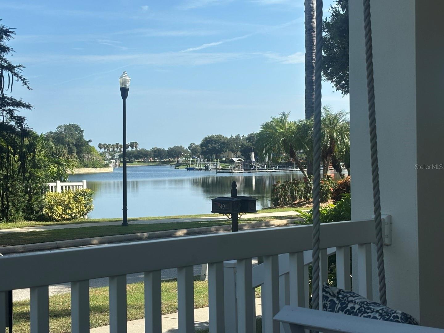 310 Manns Harbor, Apollo Beach, FL 33572