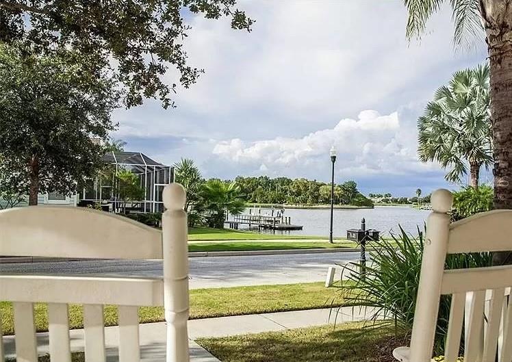 310 Manns Harbor, Apollo Beach, FL 33572