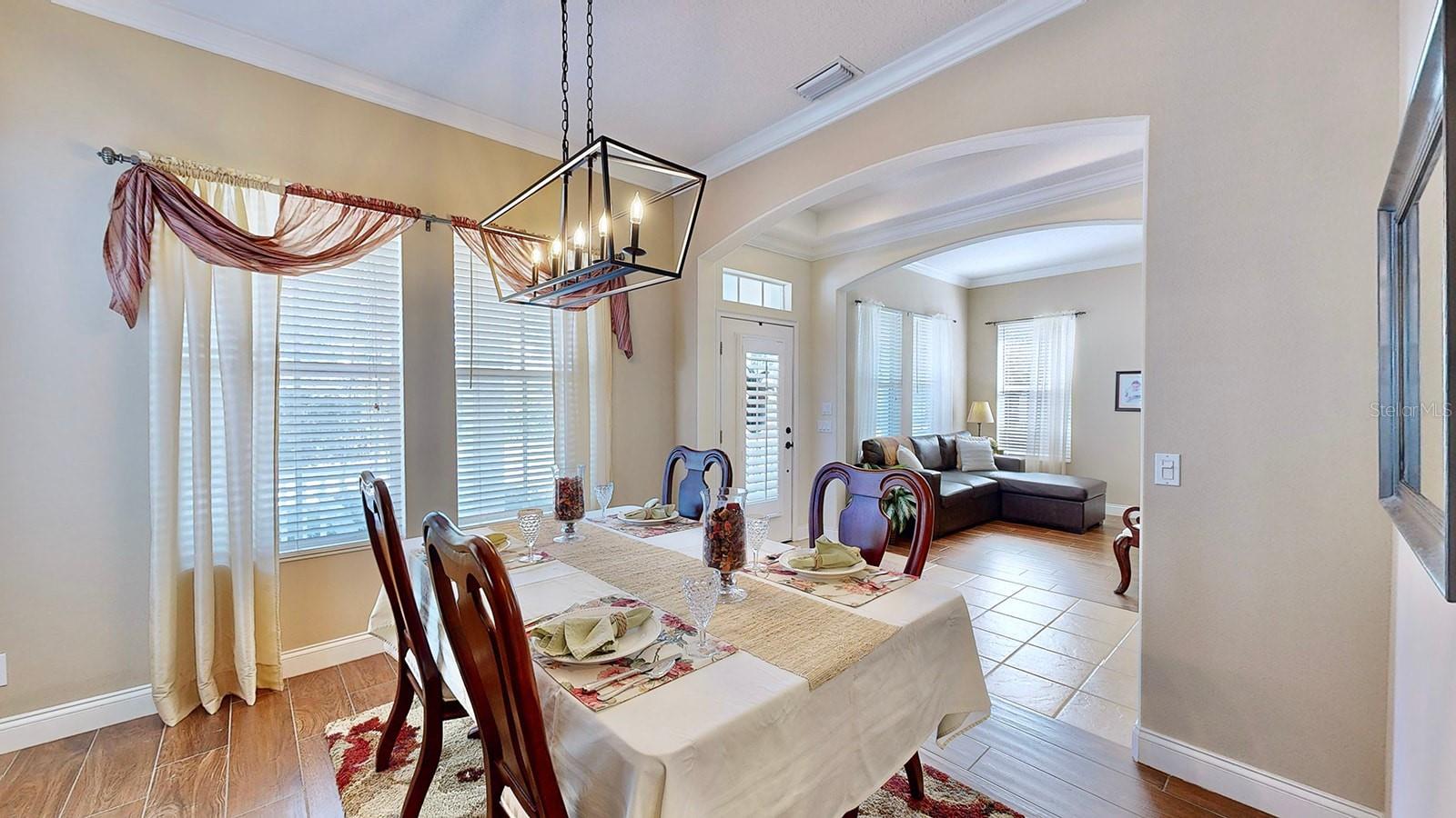 310 Manns Harbor, Apollo Beach, FL 33572
