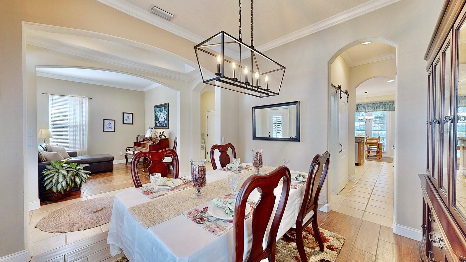 310 Manns Harbor, Apollo Beach, FL 33572