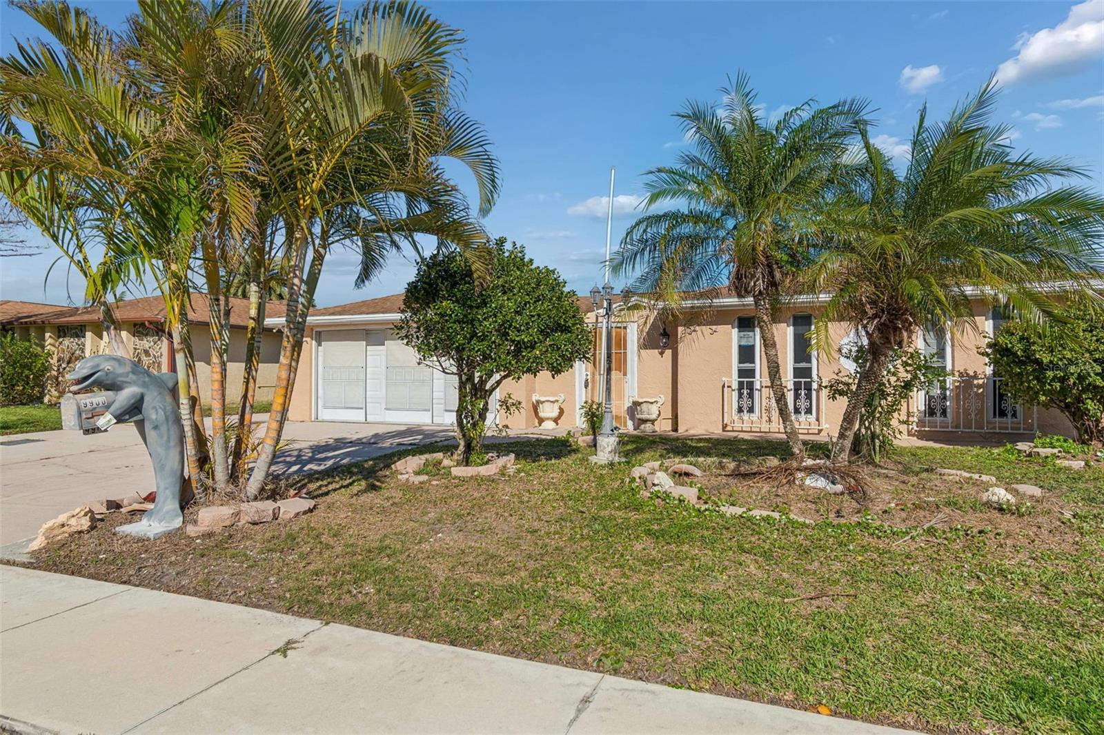 9900 Island Harbor, Port Richey, FL 34668