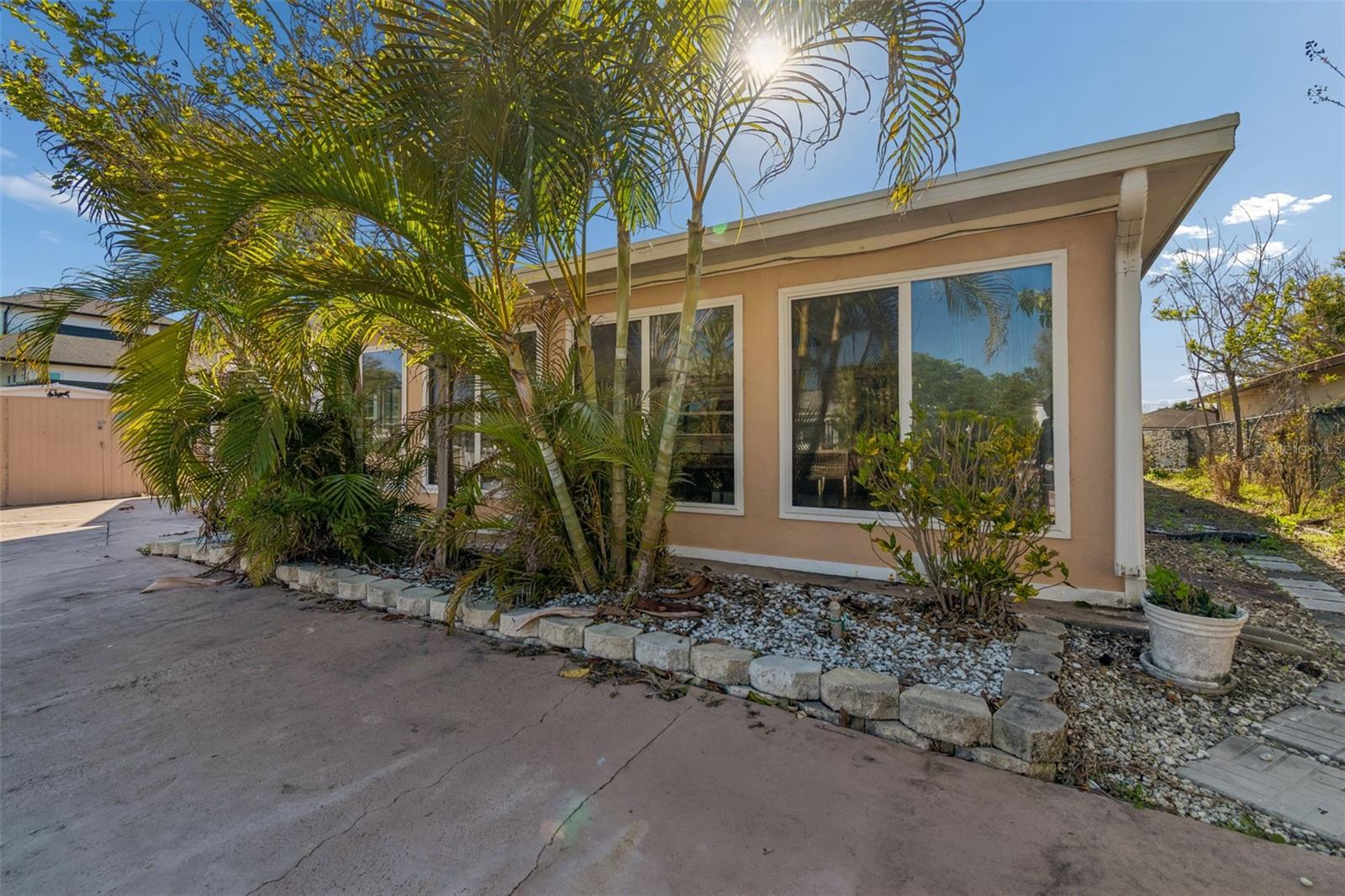 9900 Island Harbor, Port Richey, FL 34668
