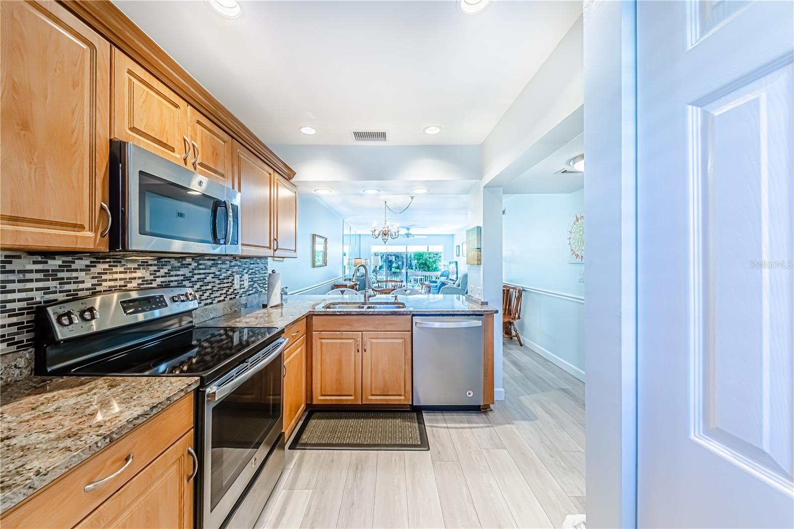 832 Bird Bay Unit 113, Venice, FL 34285