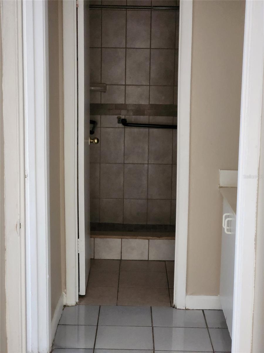 1882 Caralee Unit 3, Orlando, FL 32822