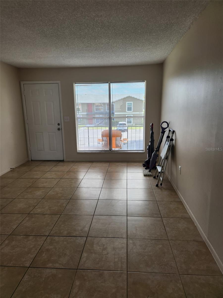 1882 Caralee Unit 3, Orlando, FL 32822