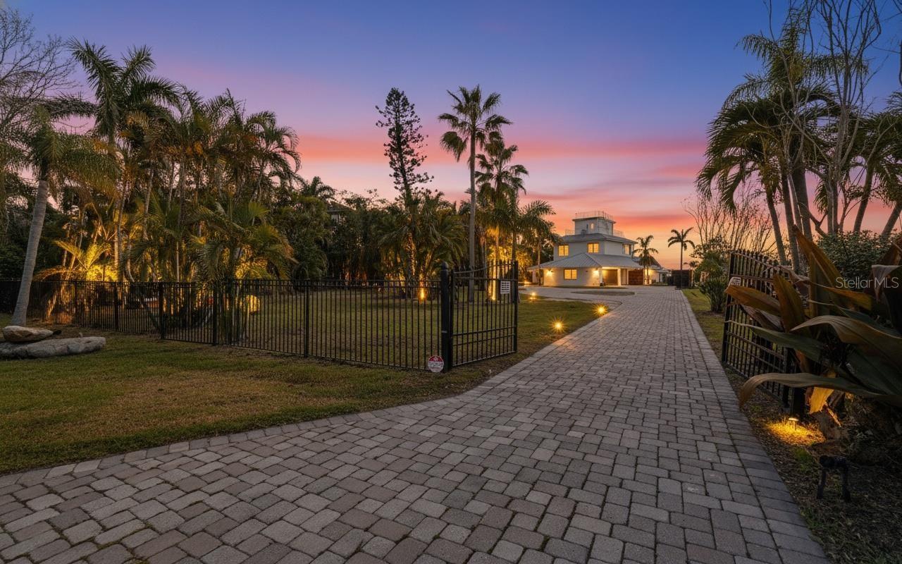 10218 46th, Bradenton, FL 34210