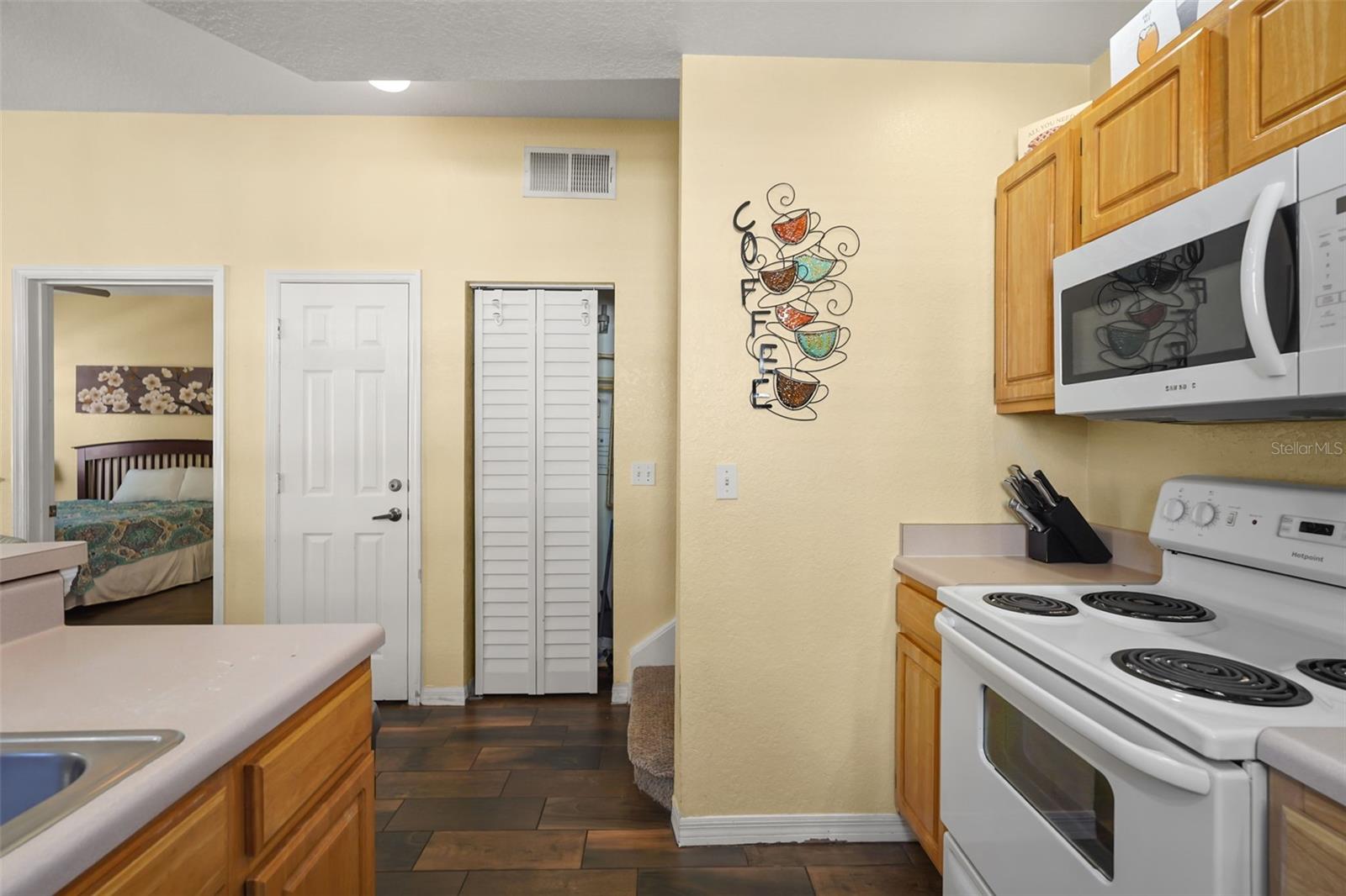 4021 Venetian Bay Unit 101, Kissimmee, FL 34741