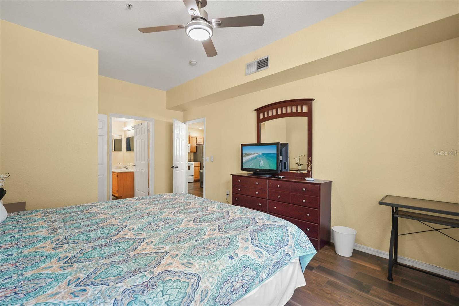 4021 Venetian Bay Unit 101, Kissimmee, FL 34741