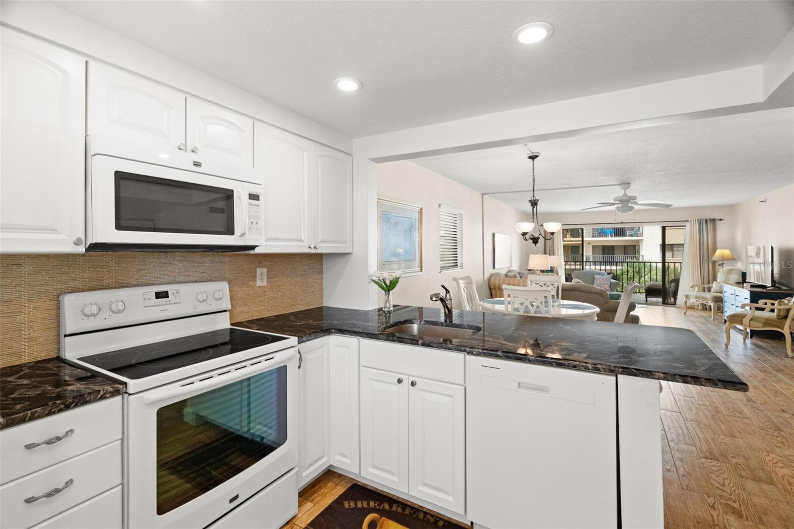 19531 Gulf Unit 414, Indian Shores, FL 33785