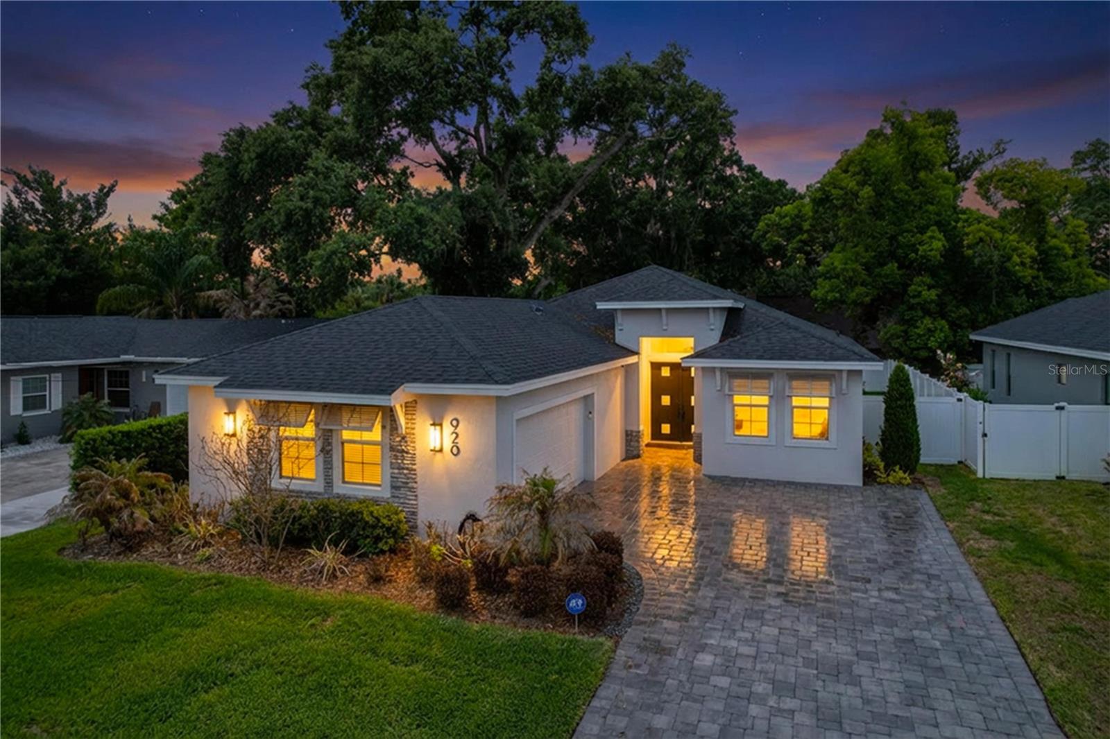 929 Clearview, Lakeland, FL 33801