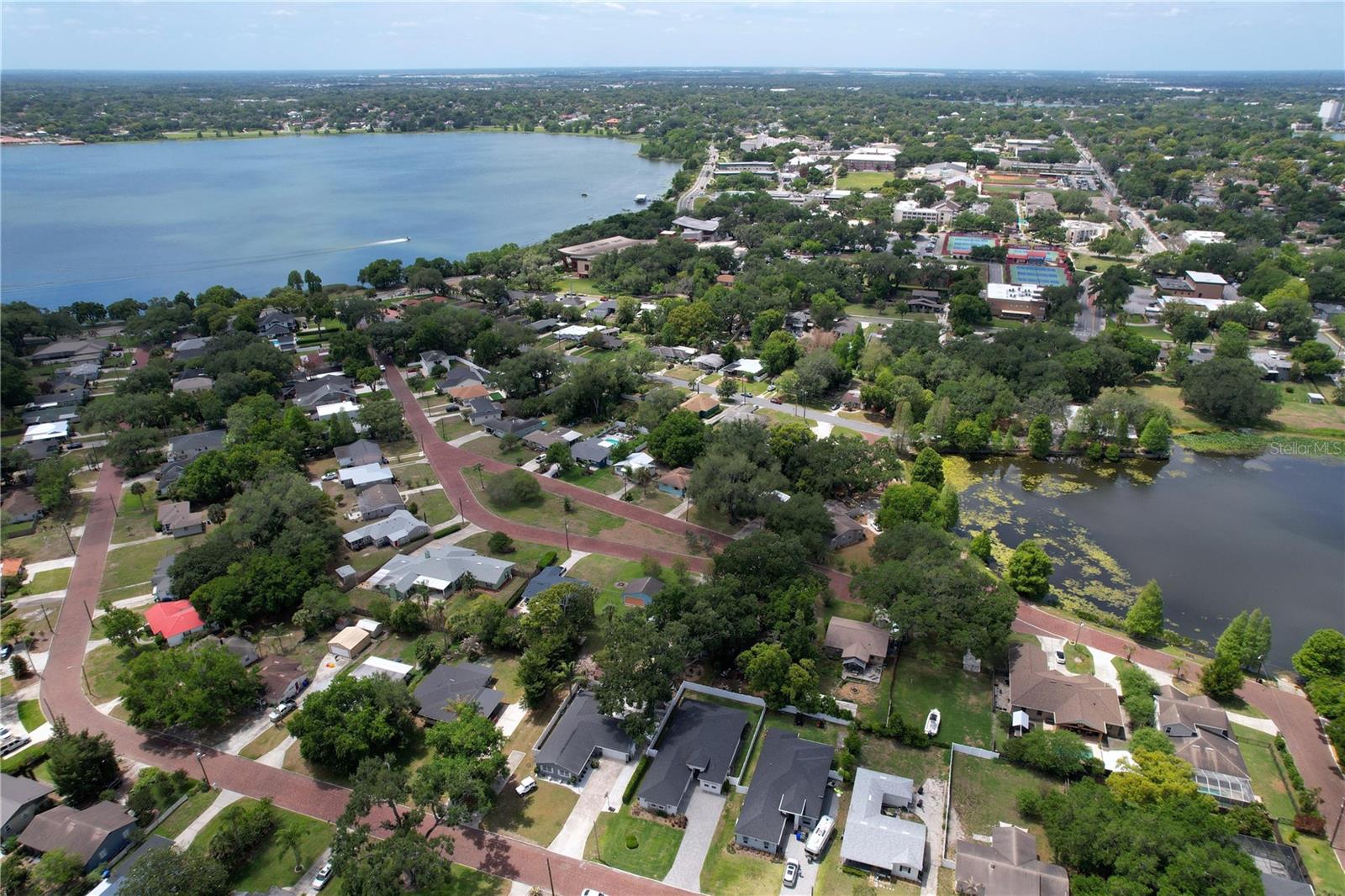929 Clearview, Lakeland, FL 33801