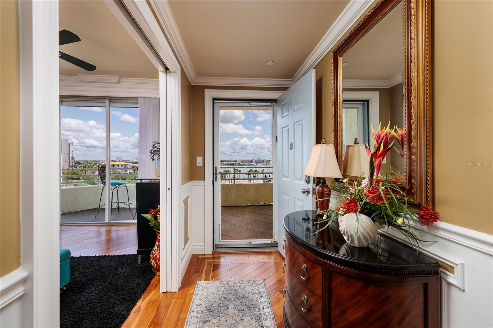 7862 Sailboat Key Unit 506, South Pasadena, FL 33707