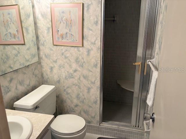 4700 Cove Unit 203, St Petersburg, FL 33708