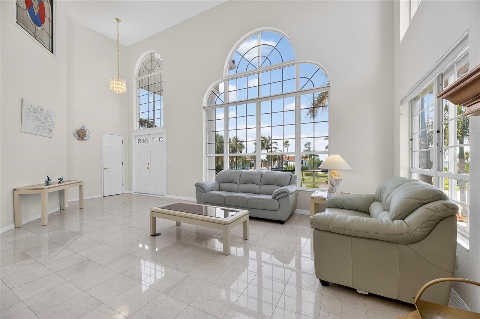 6107 Marbella, Apollo Beach, FL 33572