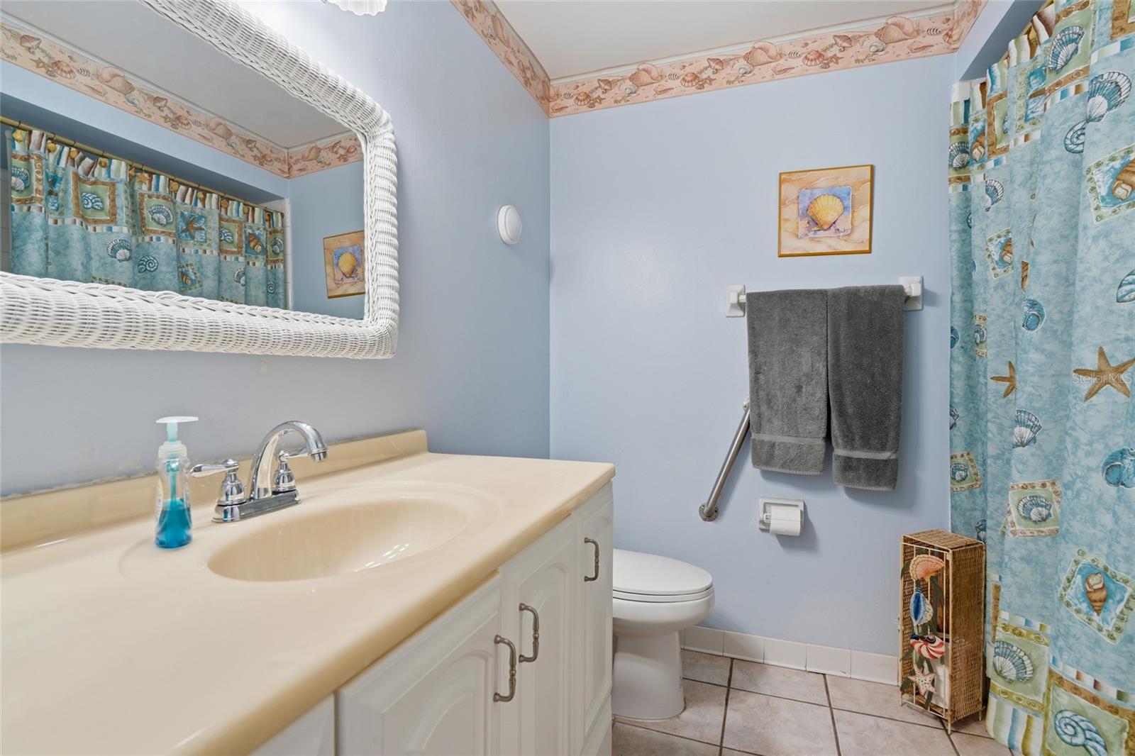 3312 Burke St, Tampa, FL 33614