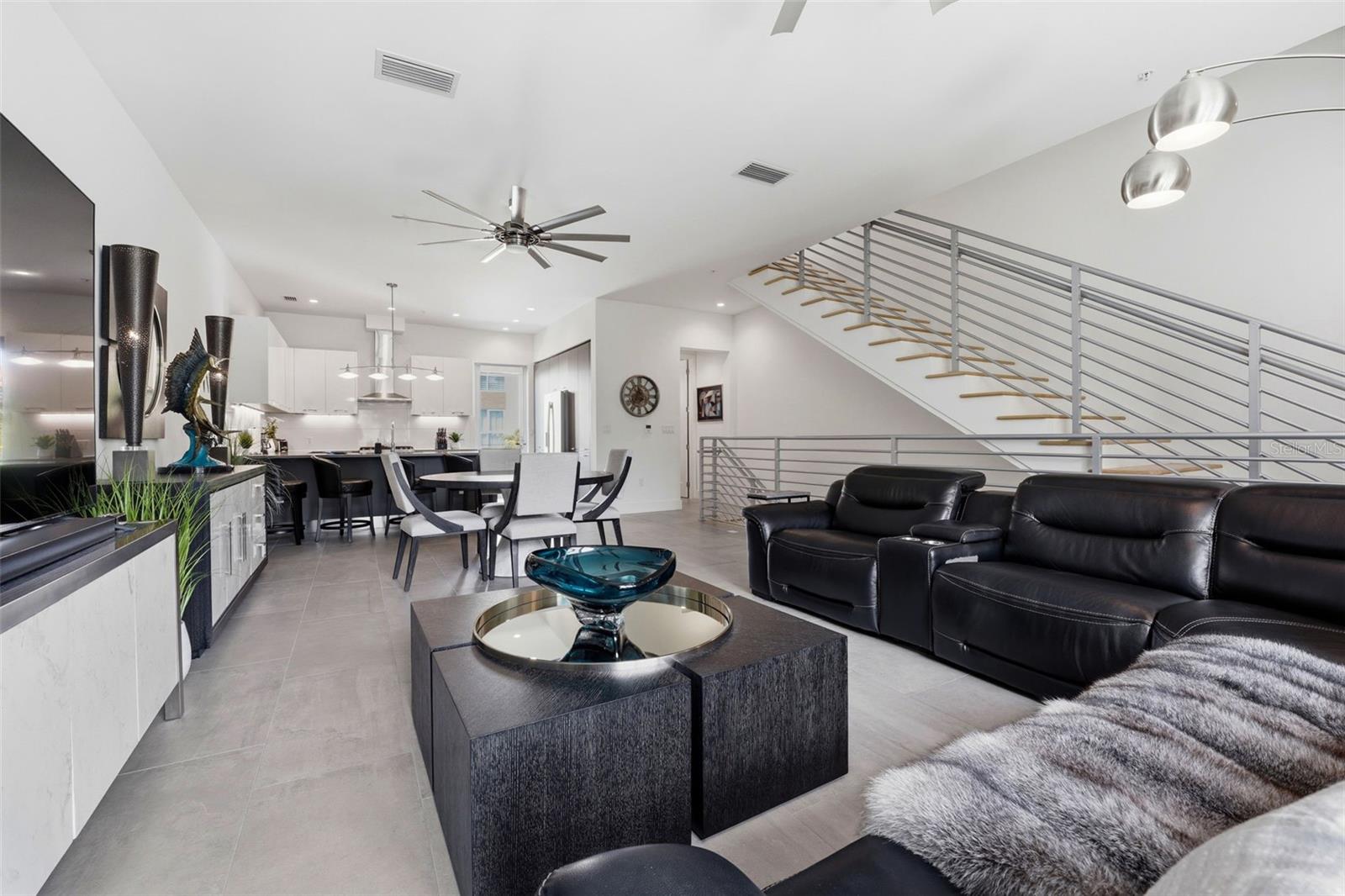 620 Rawls, Sarasota, FL 34236