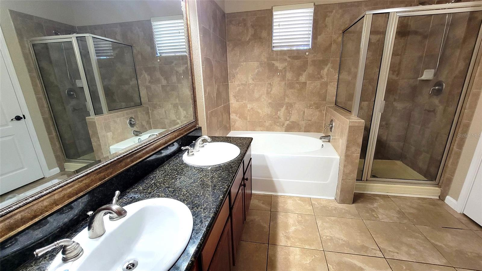 914 Charo Unit 123, Davenport, FL 33897