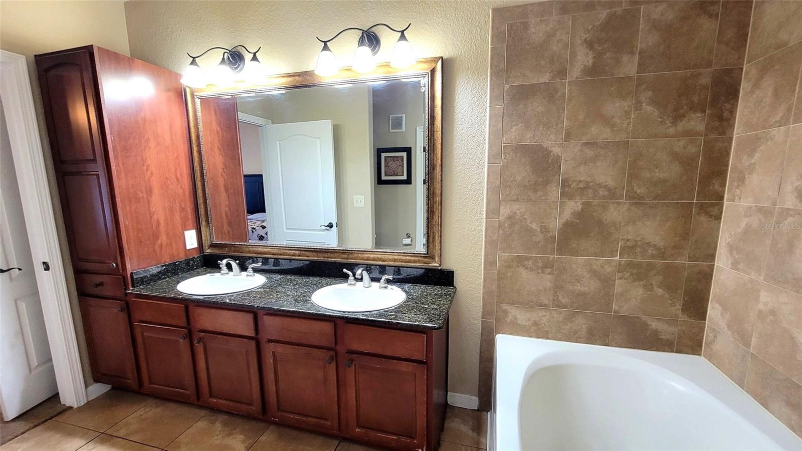 914 Charo Unit 123, Davenport, FL 33897