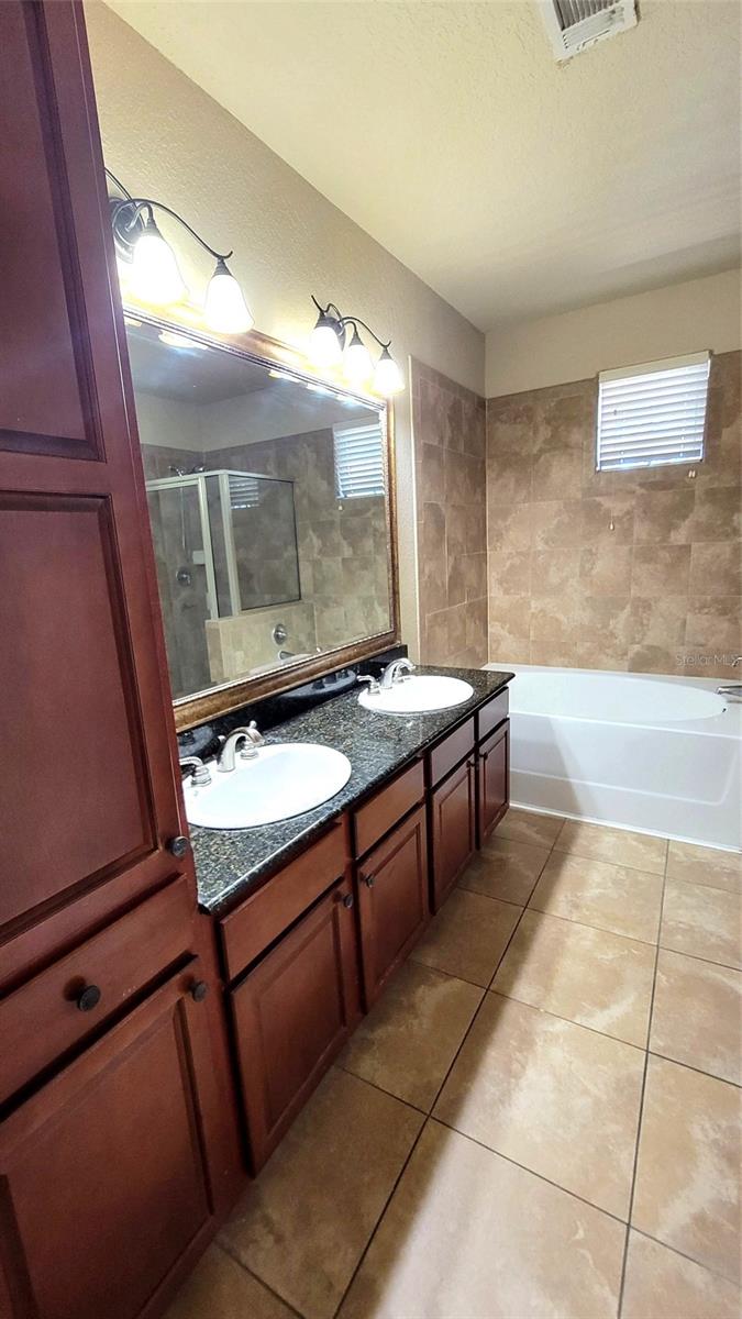 914 Charo Unit 123, Davenport, FL 33897