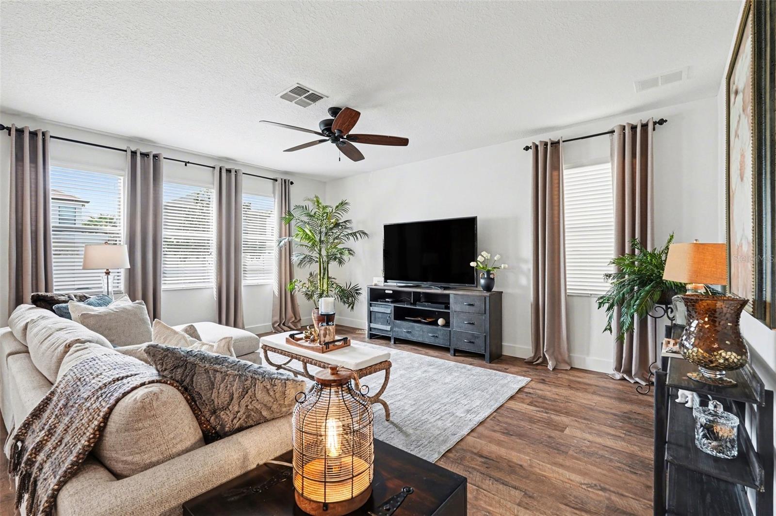 8165 Faire Frost, Land O Lakes, FL 34637