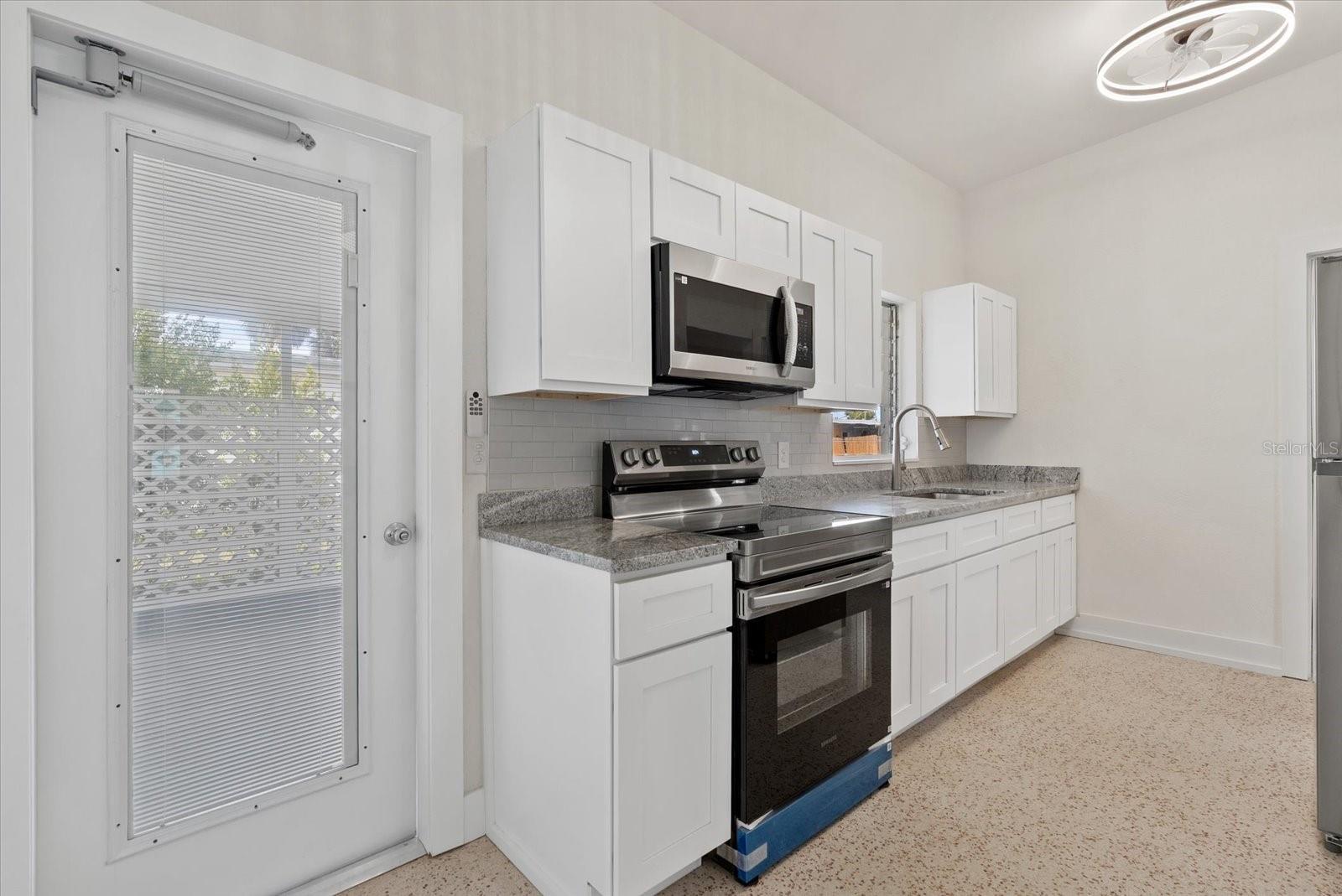6019 Merril, North Port, FL 34287