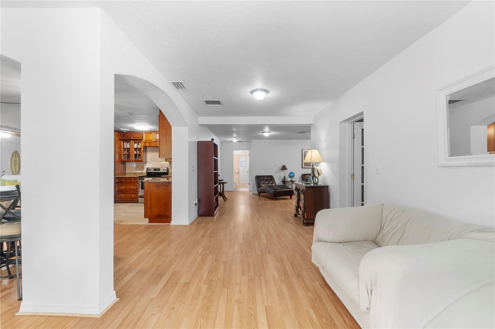 1701 38th Avenue, St Petersburg, FL 33713