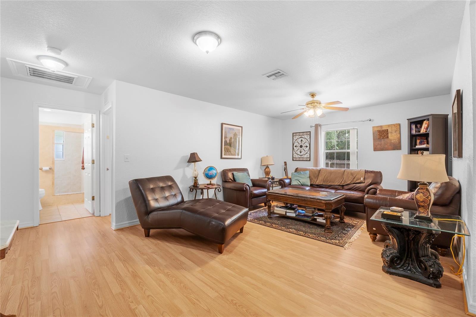 1701 38th Avenue, St Petersburg, FL 33713