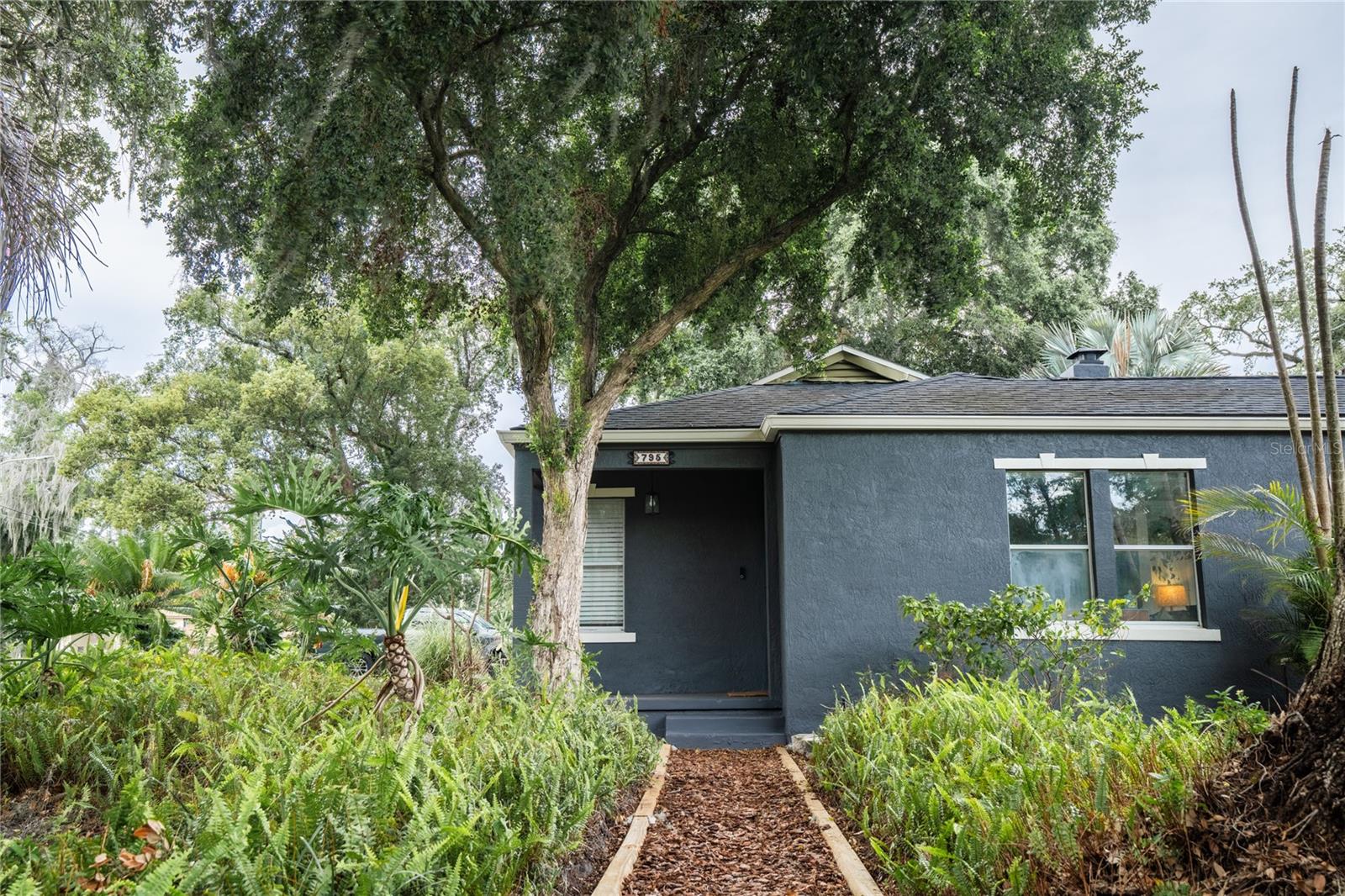 795 30th, Orlando, FL 32805