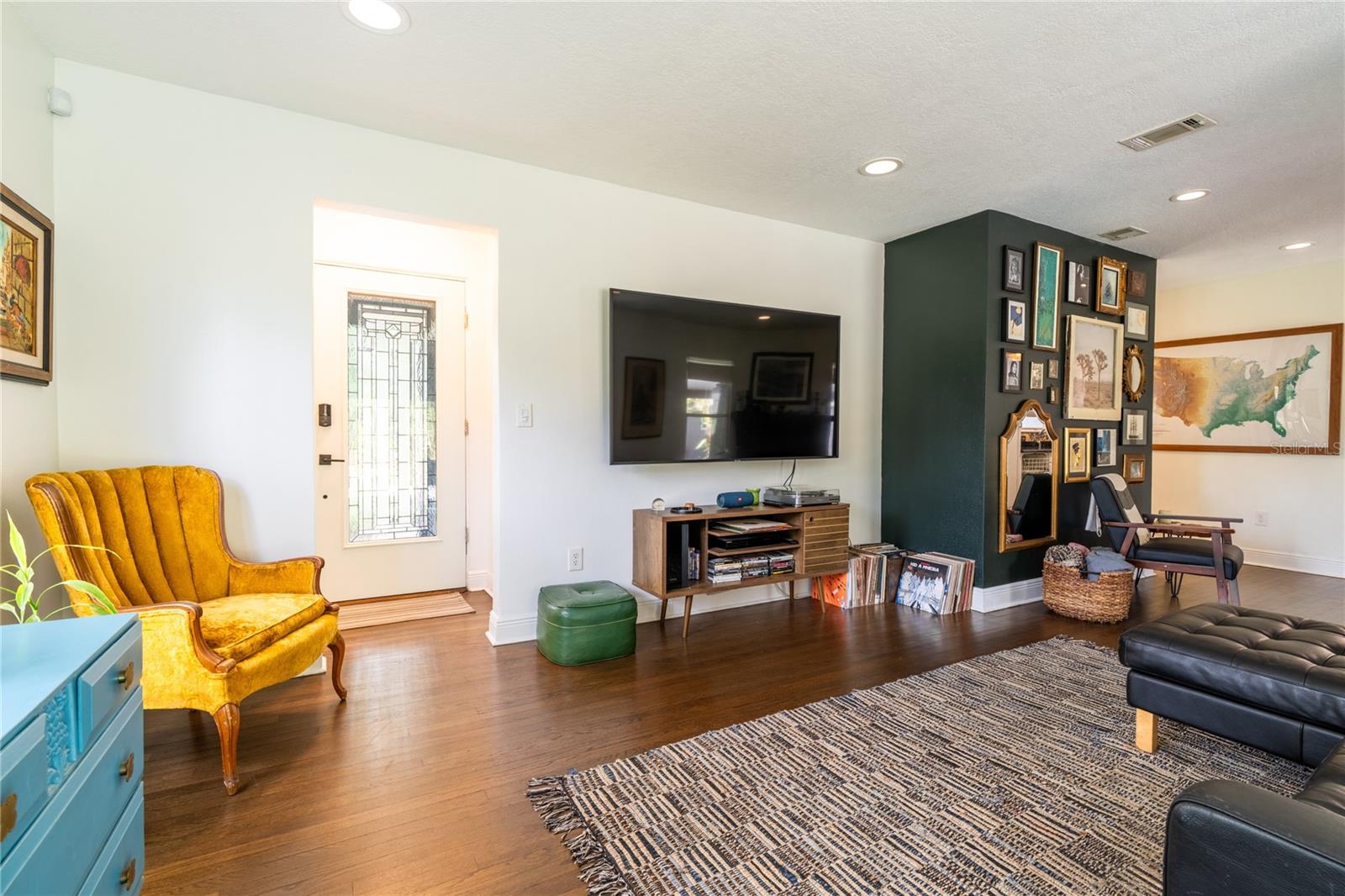 795 30th, Orlando, FL 32805