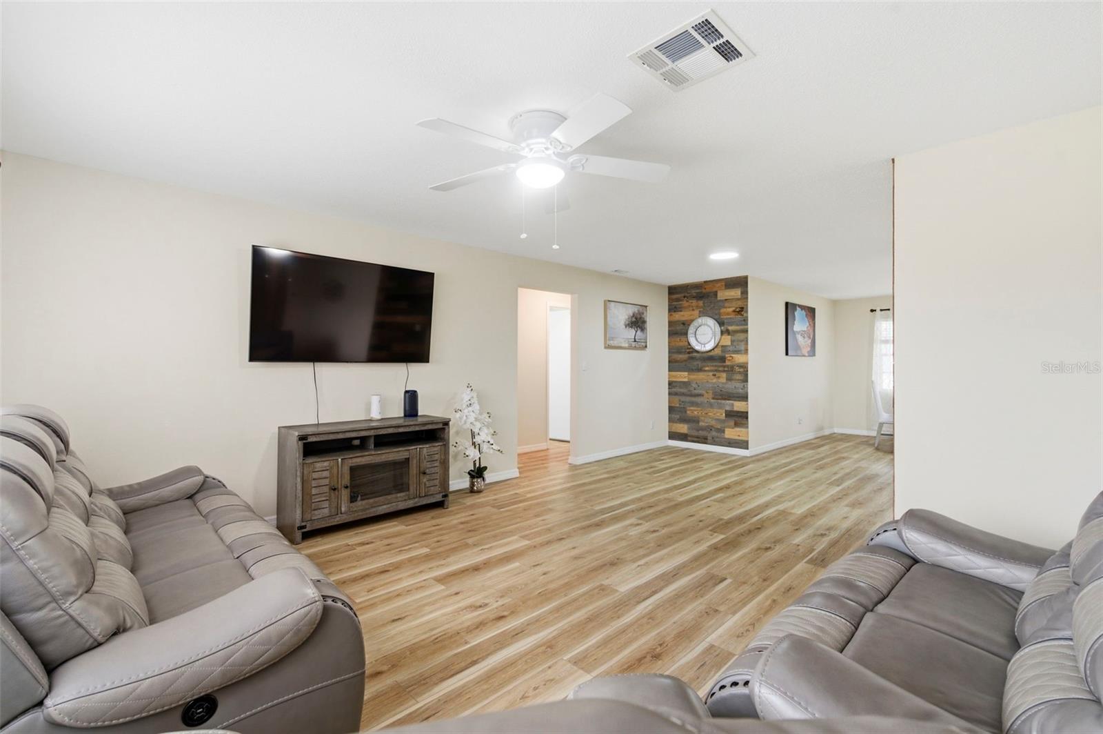 3022 Jackson, Holiday, FL 34691