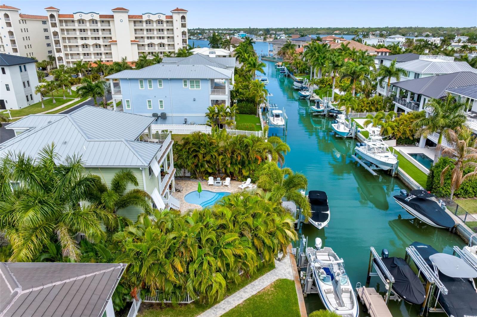 124 Forest Hills, Redington Shores, FL 33708