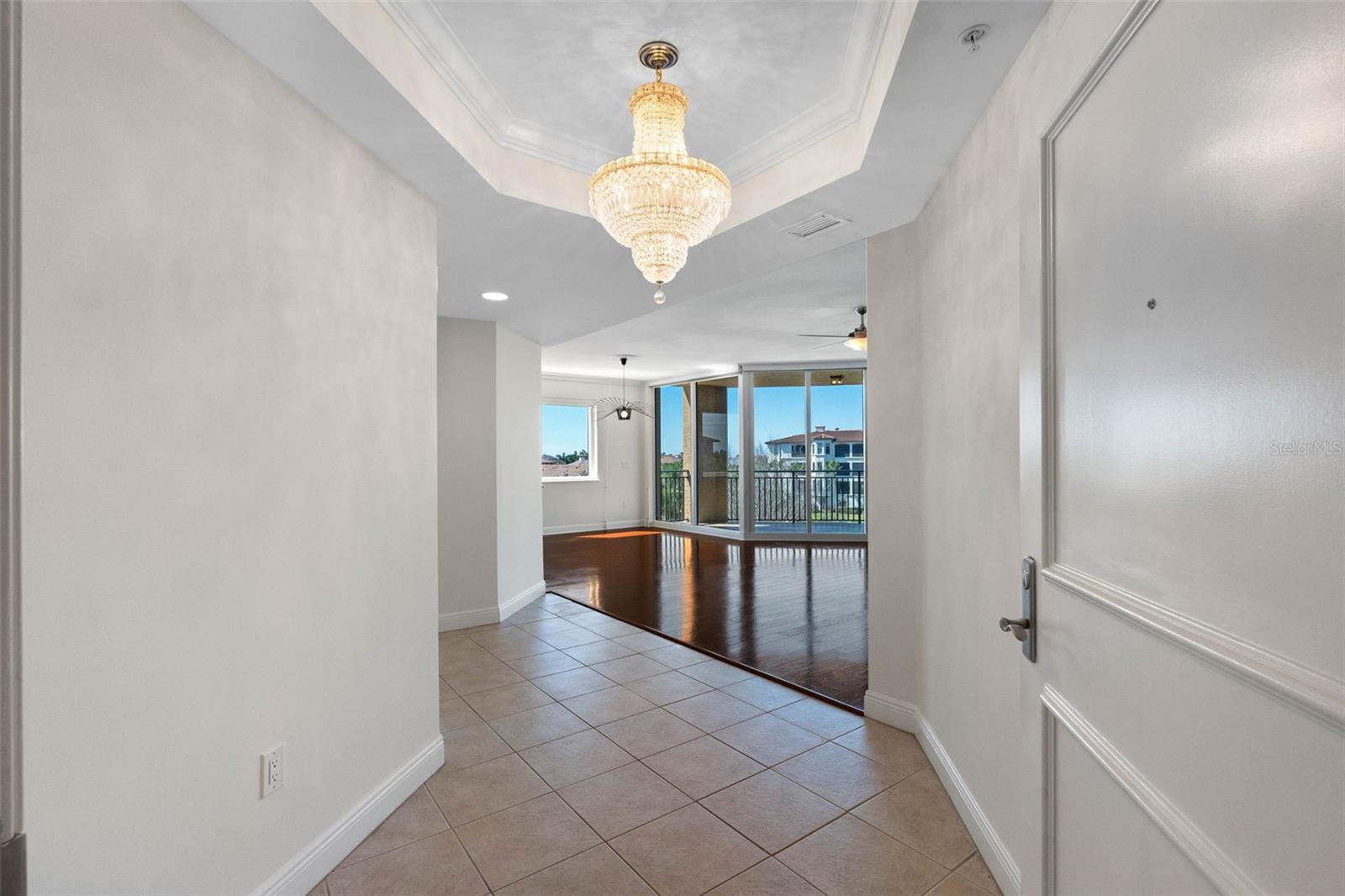 5823 Bowen Daniel Unit 401, Tampa, FL 33616