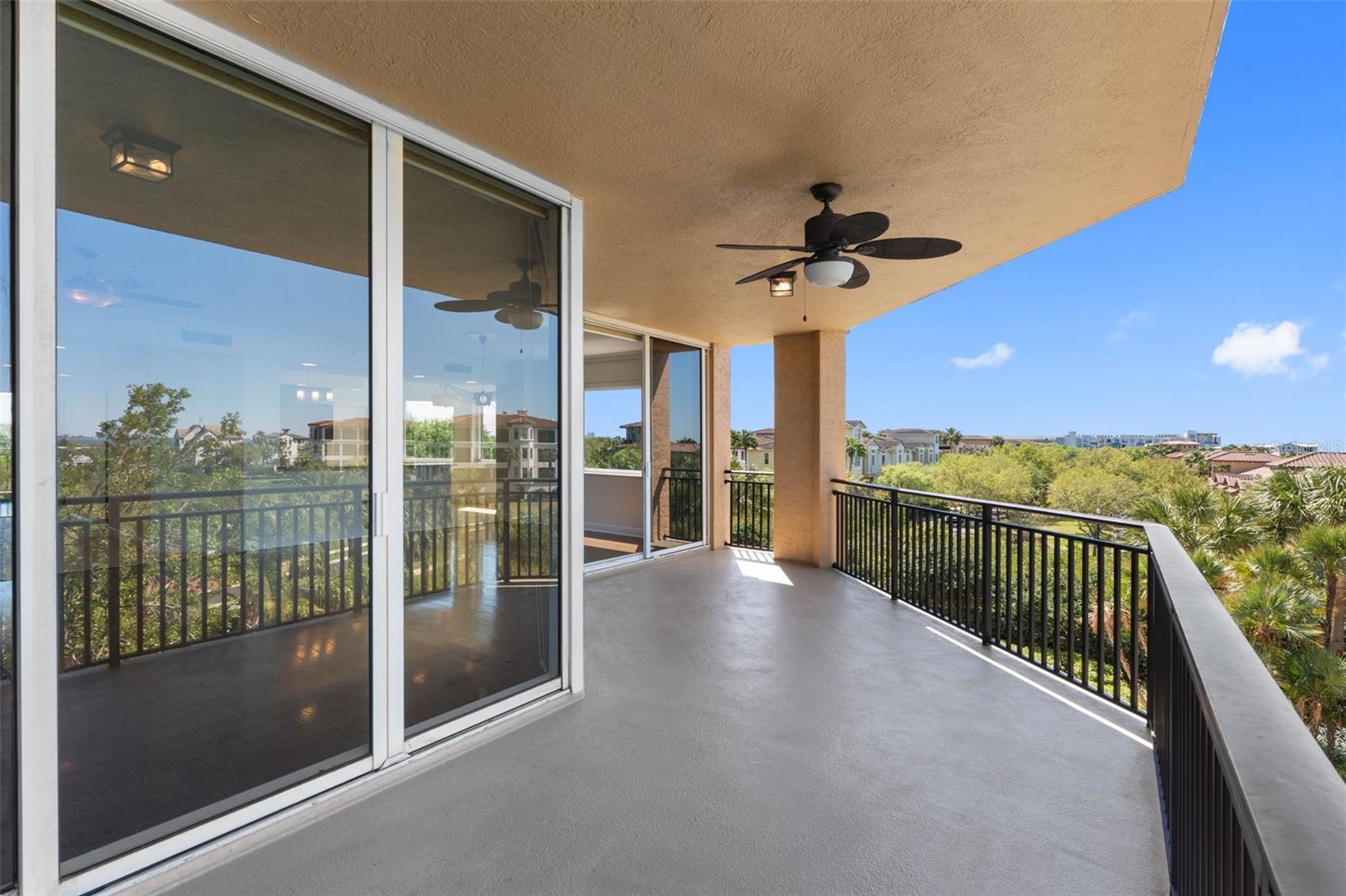 5823 Bowen Daniel Unit 401, Tampa, FL 33616