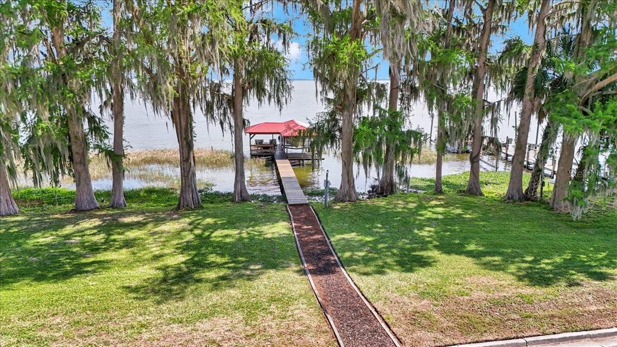 405 Lakeshore, Leesburg, FL 34748