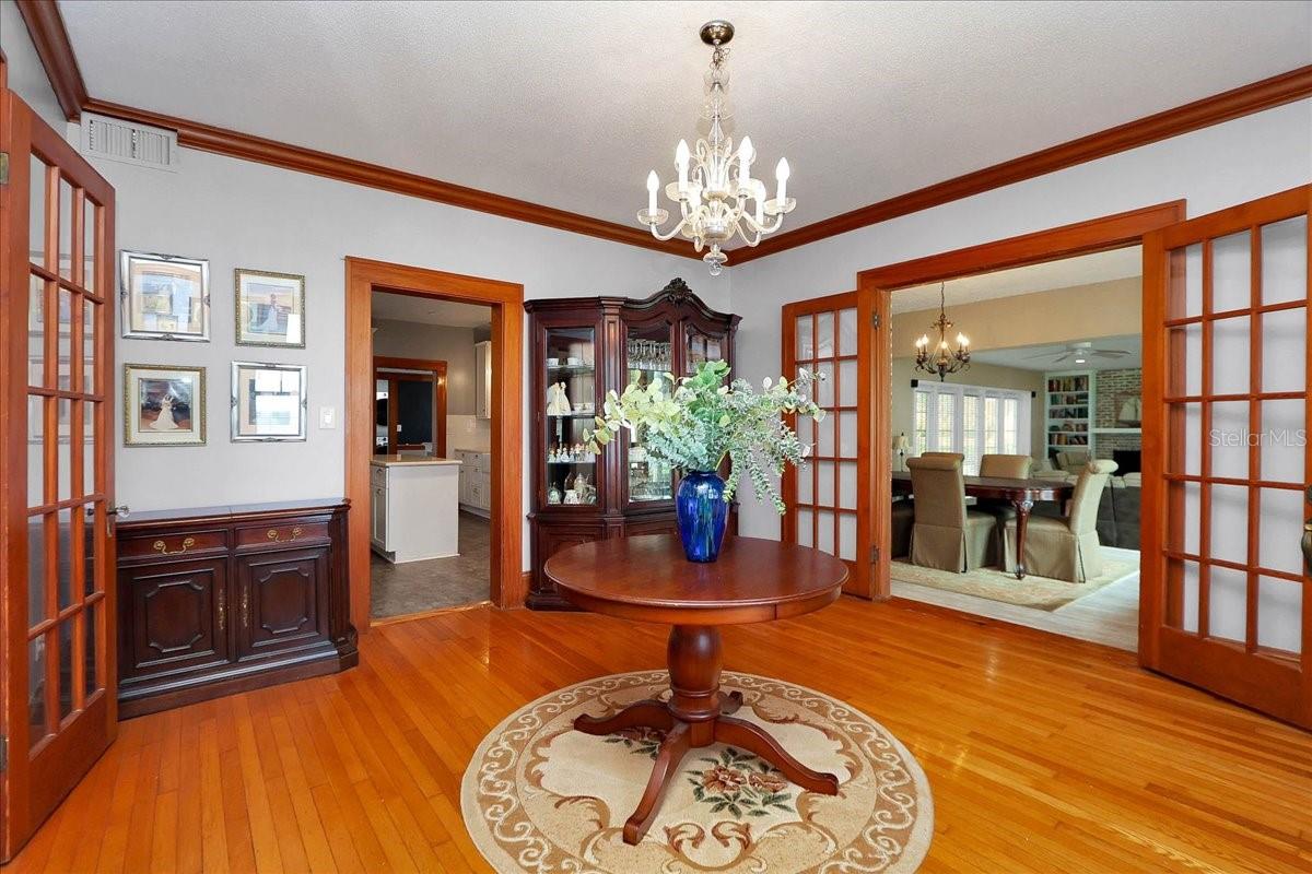 405 Lakeshore, Leesburg, FL 34748