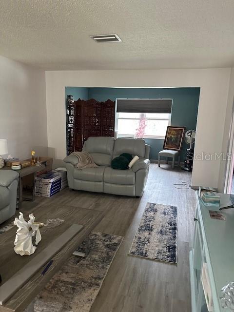 4079 Lake Bayshore Unit 308, Bradenton, FL 34205