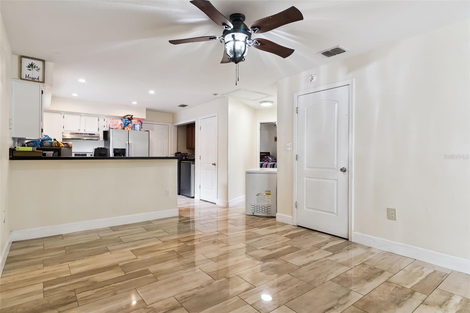 2260 Dolarway, Sanford, FL 32771