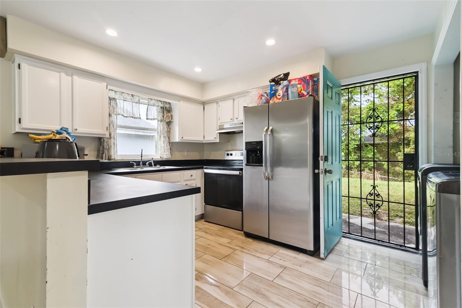 2260 Dolarway, Sanford, FL 32771