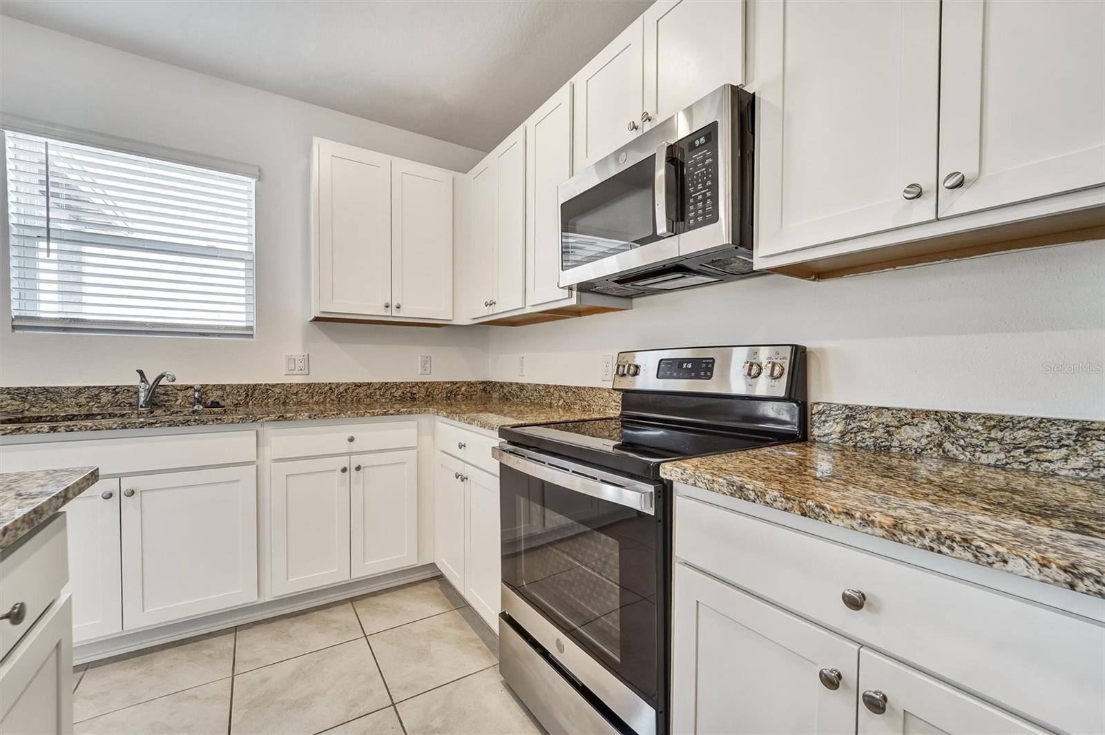 6803 Branham Mill, Zephyrhills, FL 33542
