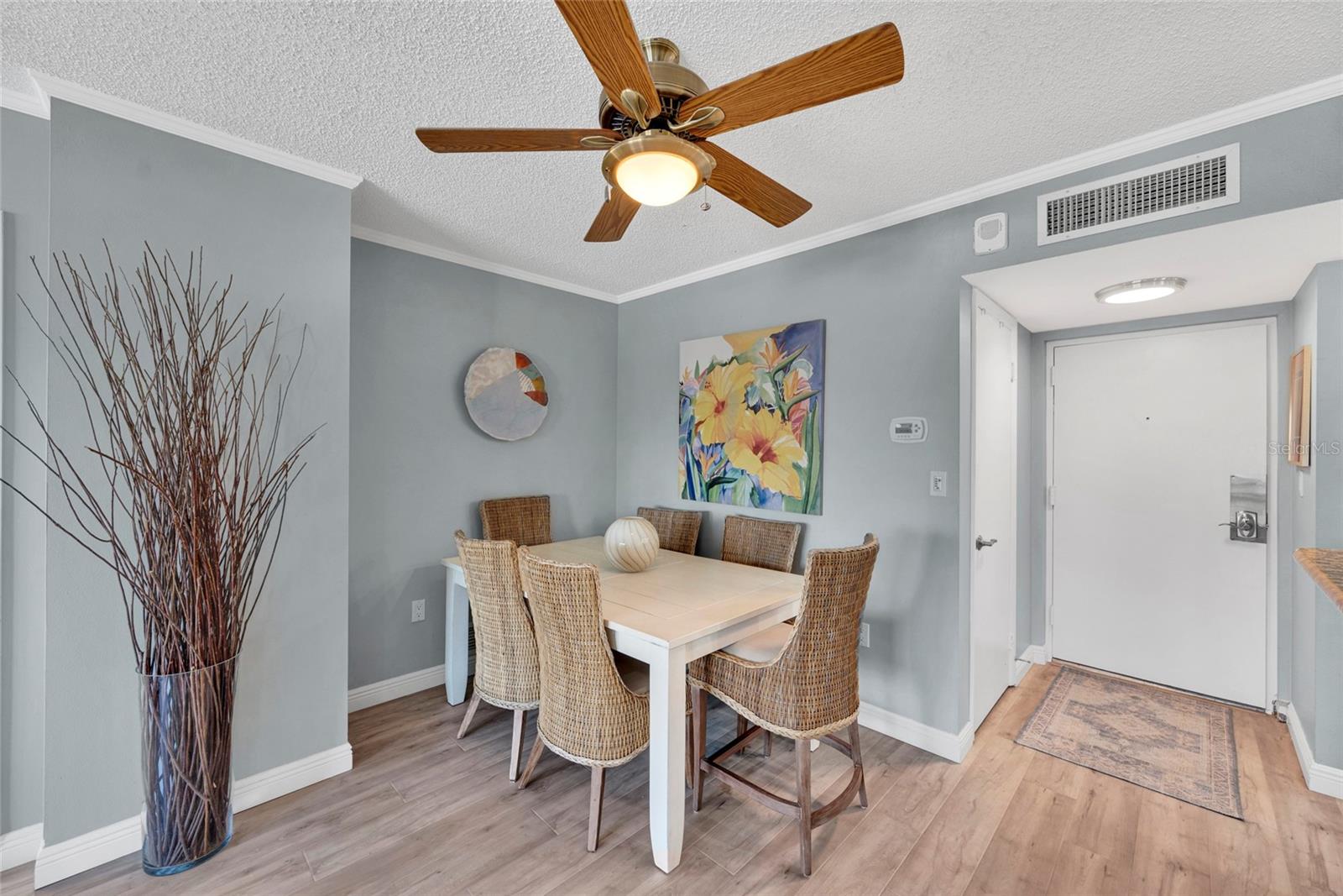 4900 Brittany Unit 301, St Petersburg, FL 33715