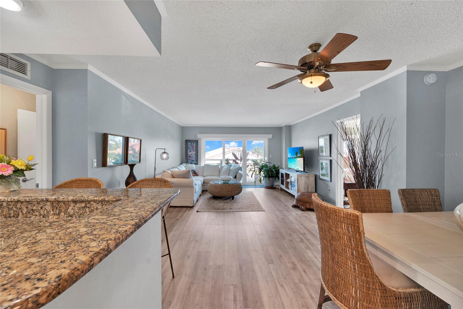 4900 Brittany Unit 301, St Petersburg, FL 33715
