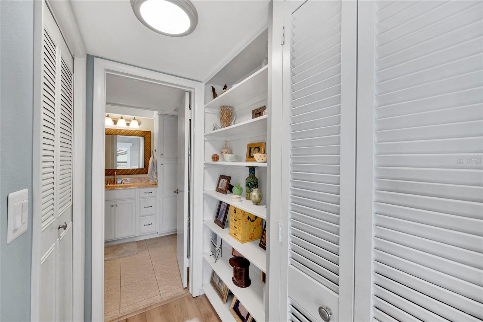 4900 Brittany Unit 301, St Petersburg, FL 33715