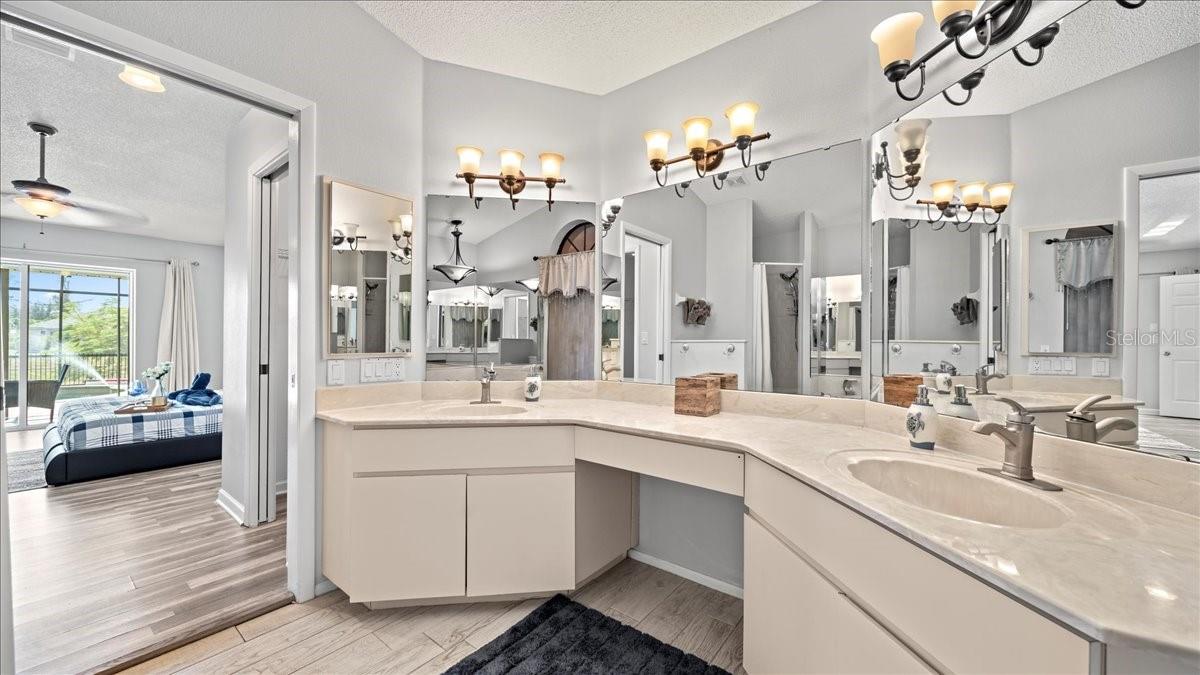 11195 Seabreeze, Port Charlotte, FL 33981