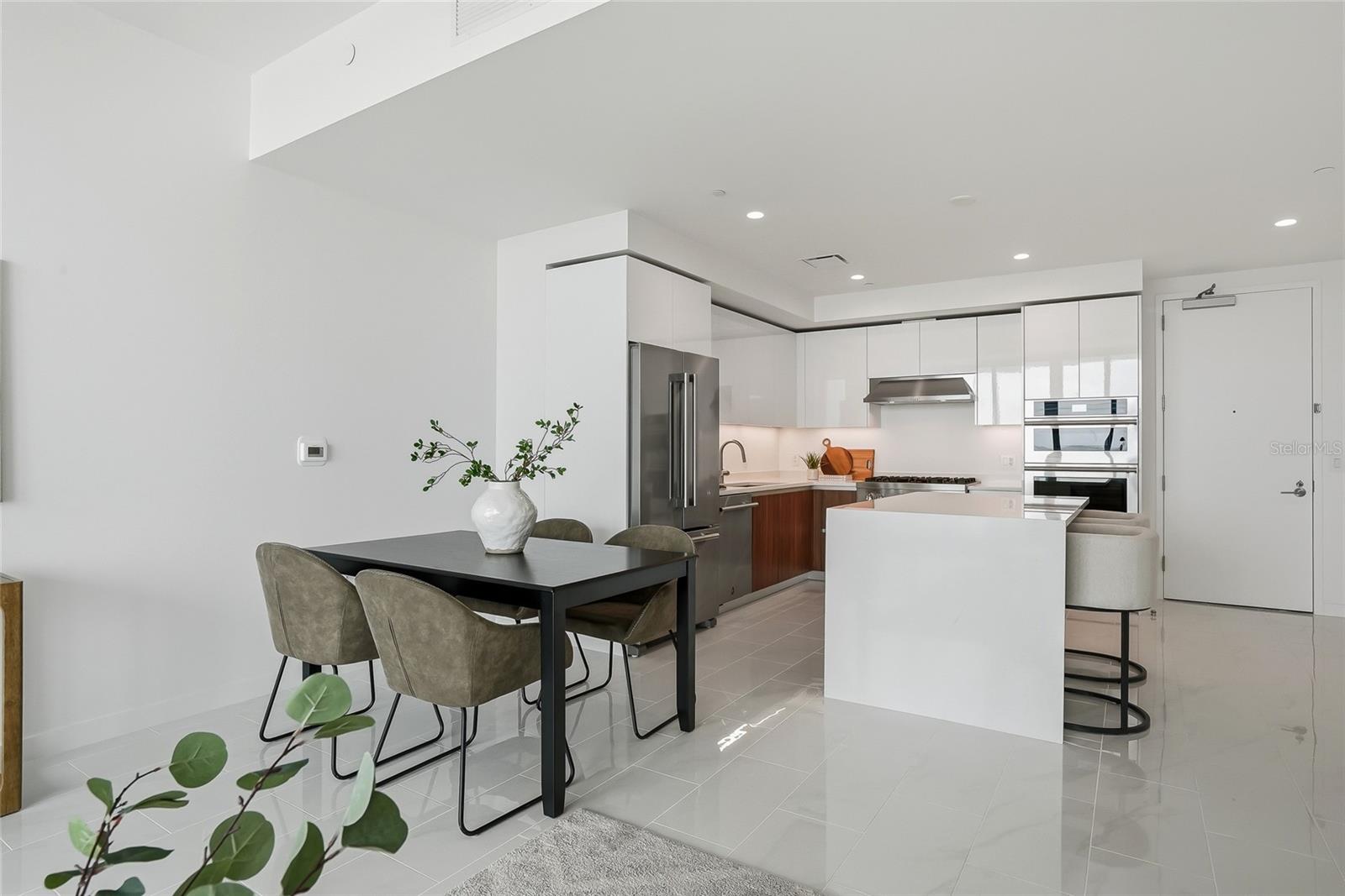 400 Central Unit 2008, St Petersburg, FL 33701