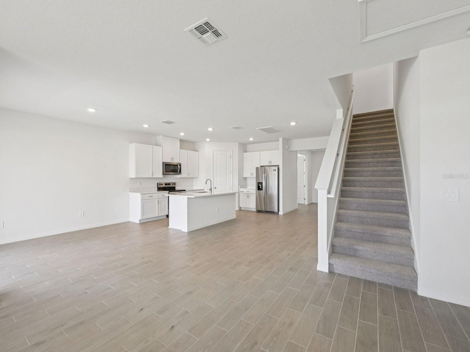 9009 Venetia, Palmetto, FL 34221