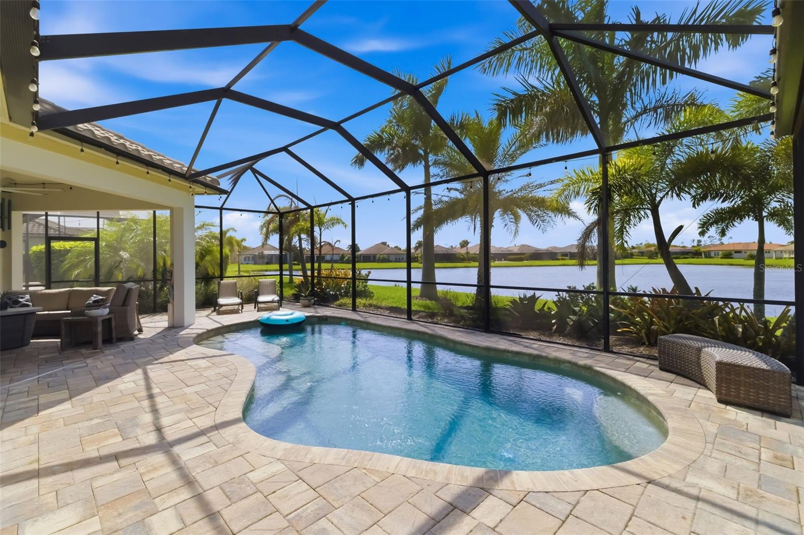 10107 Carnoustie, Bradenton, FL 34211