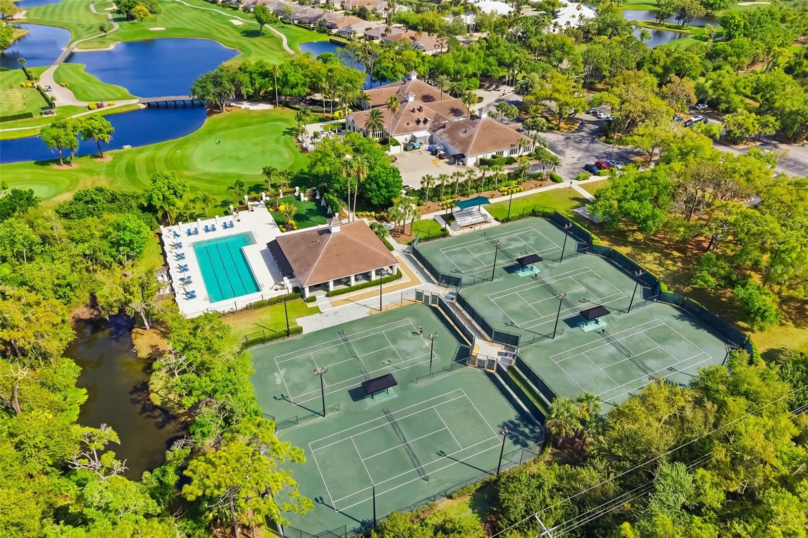 10107 Carnoustie, Bradenton, FL 34211