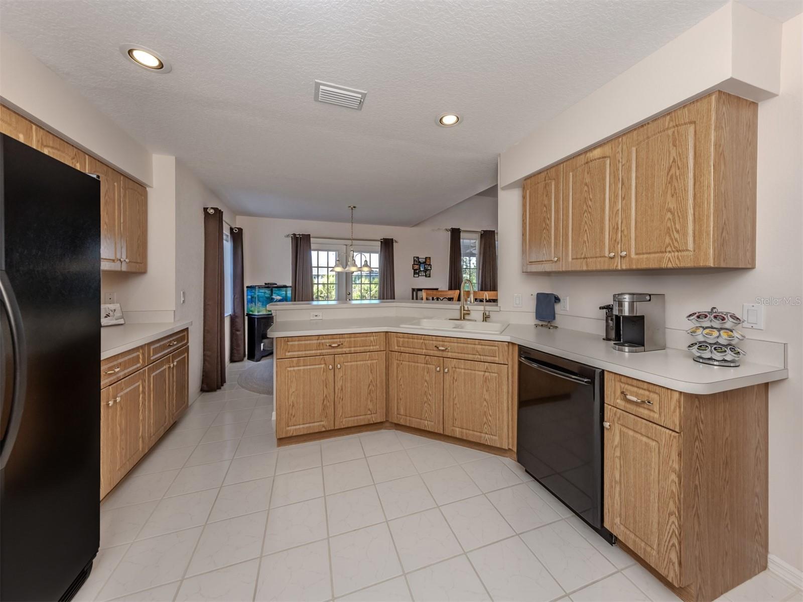 897 Colonial, Venice, FL 34293