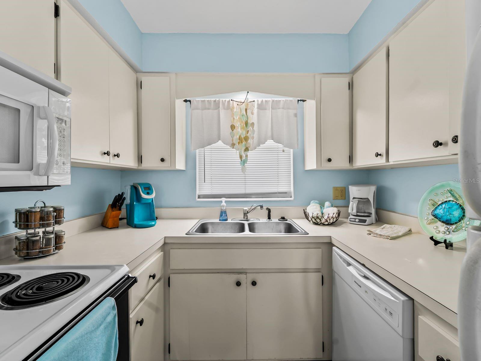 210 Park Unit 122, Venice, FL 34285