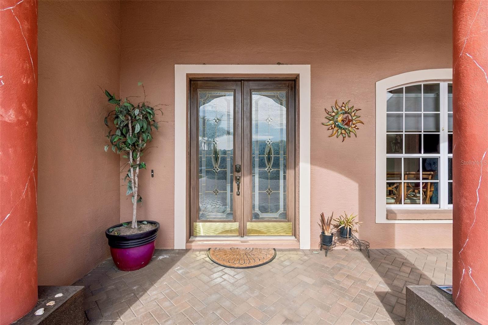 566 Planters Manor, Bradenton, FL 34212